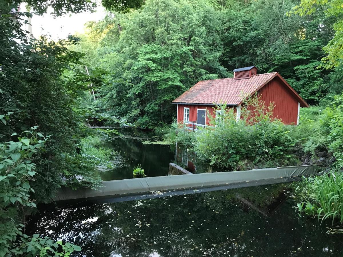 Eds Bruk Basecamp Konuk evi Edsbruk Dış mekan fotoğraf