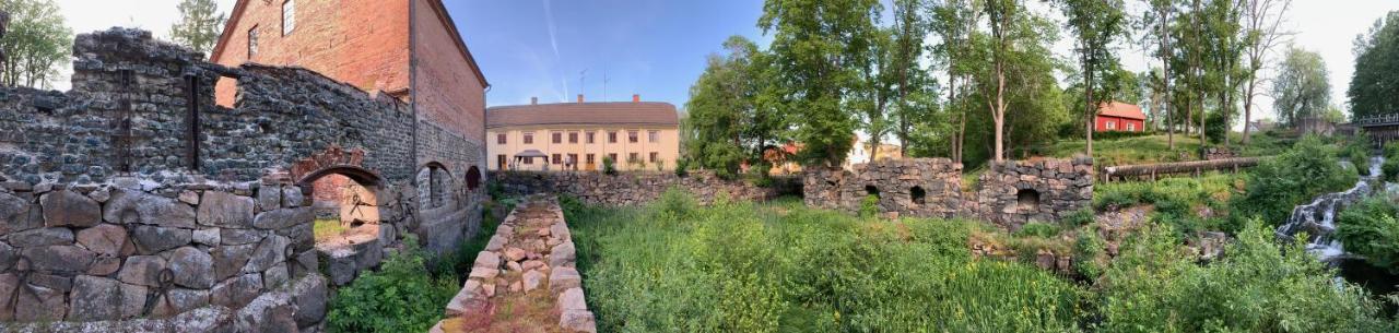 Eds Bruk Basecamp Konuk evi Edsbruk Dış mekan fotoğraf