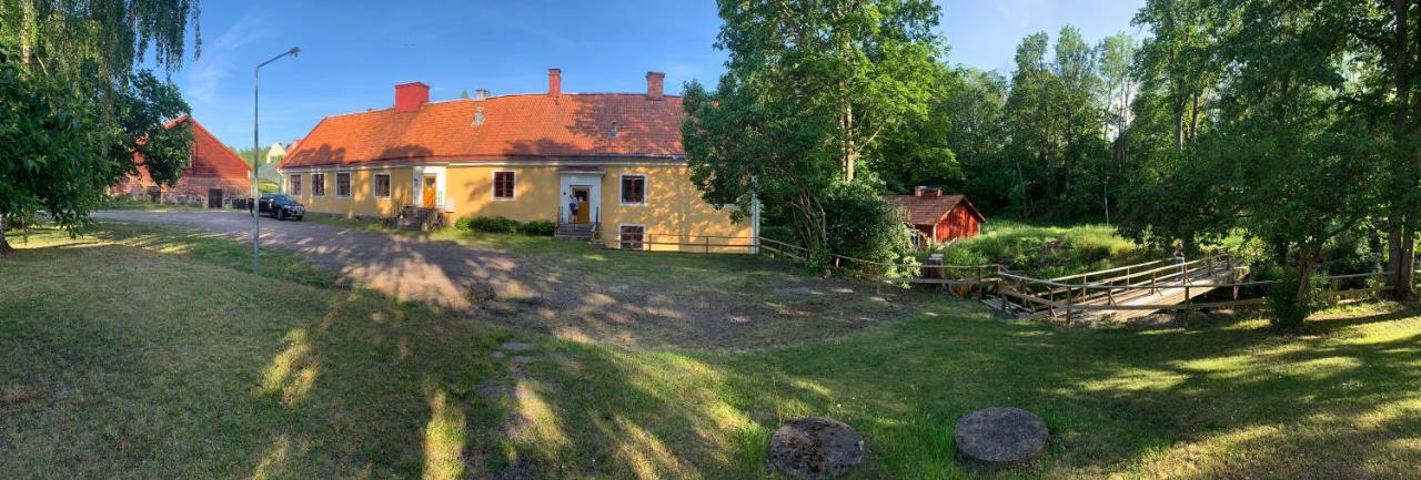 Eds Bruk Basecamp Konuk evi Edsbruk Dış mekan fotoğraf