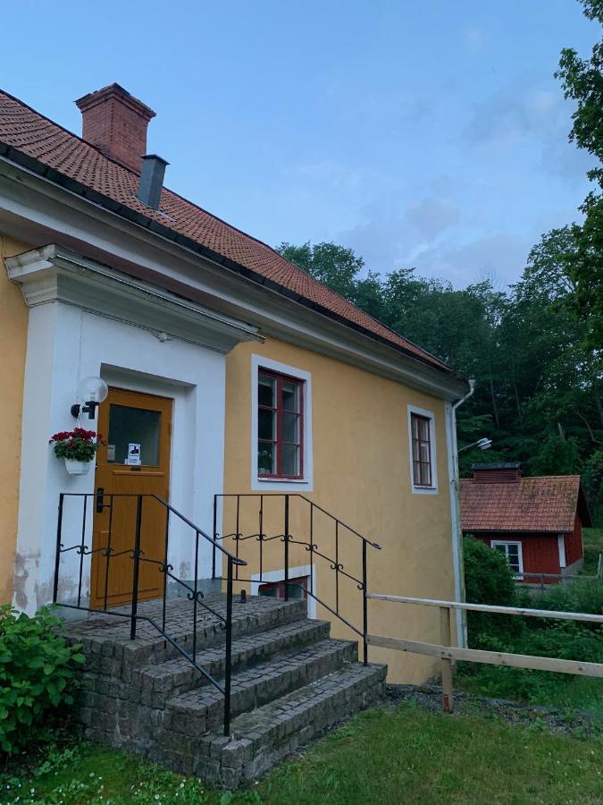 Eds Bruk Basecamp Konuk evi Edsbruk Dış mekan fotoğraf