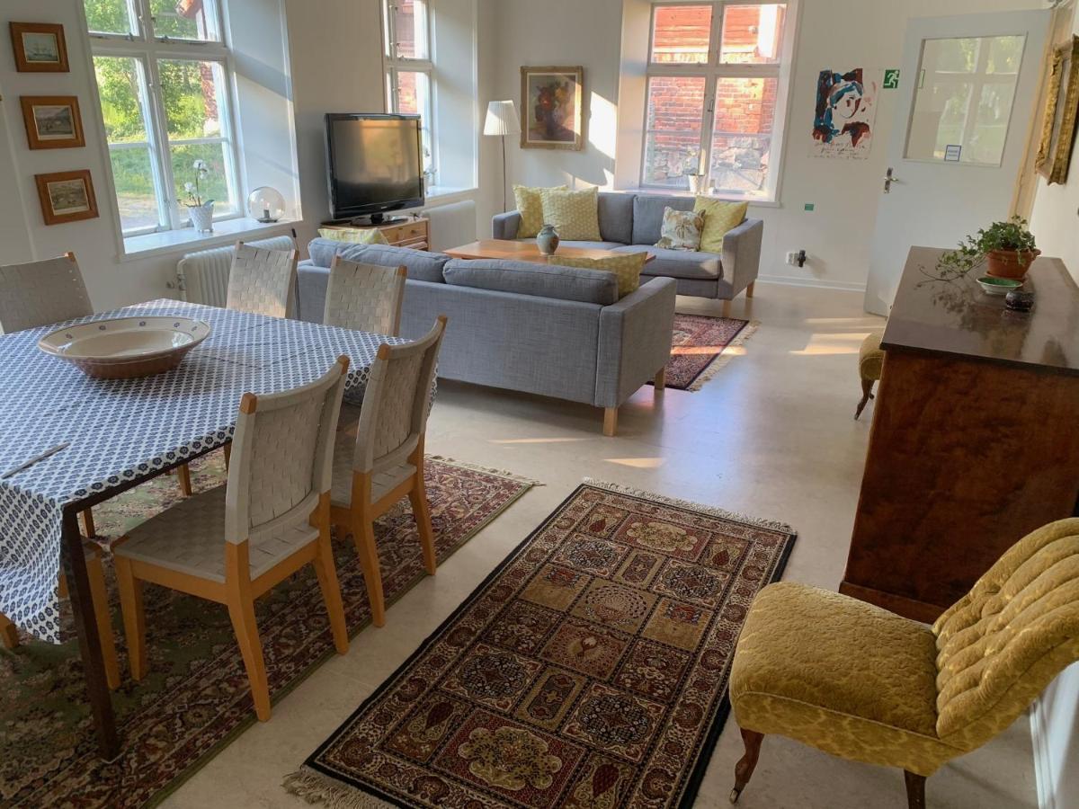 Eds Bruk Basecamp Konuk evi Edsbruk Dış mekan fotoğraf