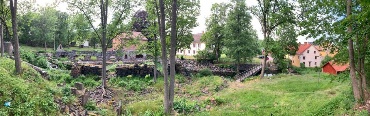 Eds Bruk Basecamp Konuk evi Edsbruk Dış mekan fotoğraf