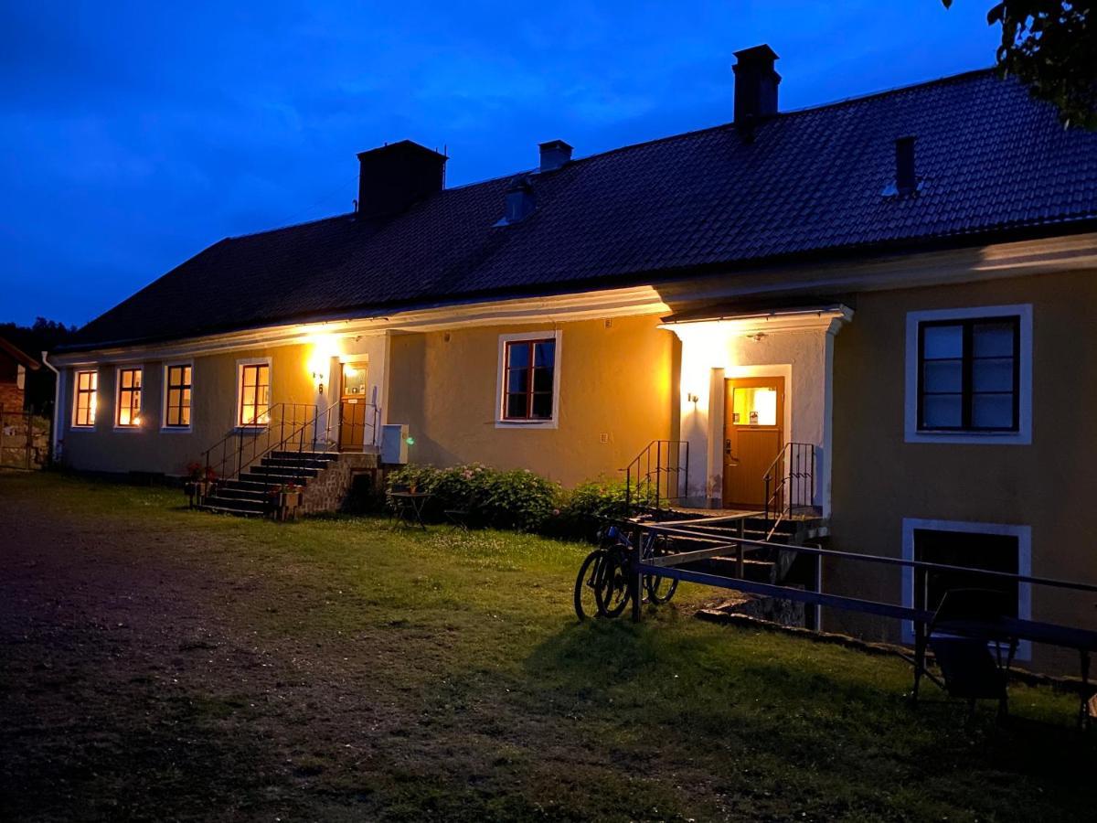 Eds Bruk Basecamp Konuk evi Edsbruk Dış mekan fotoğraf